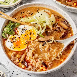 Spicy pork miso ramen