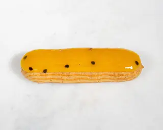 Еклер Маракуя
