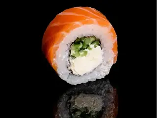 Philadelphia z łososiem 8 szt. (270g)