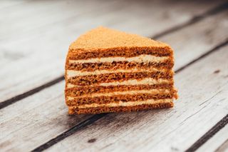 Торт "Медовик"