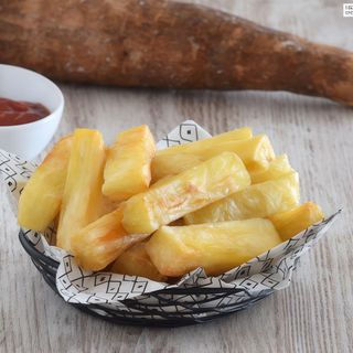 Yuca frita (x6)