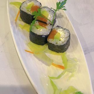 S25B.FUTO MAKI 8 PCS