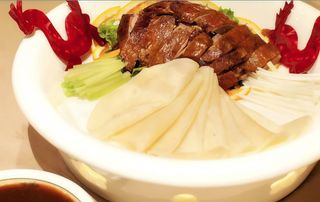 101. Anatra alla pechinese