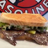 22. Sándwich de filete de ternera nº 22