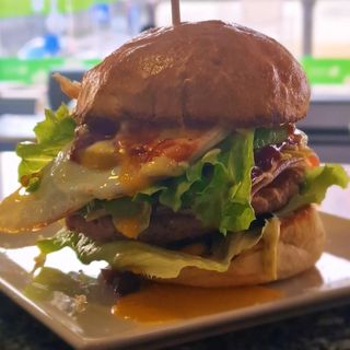 HAMBURGUER Mista Olho