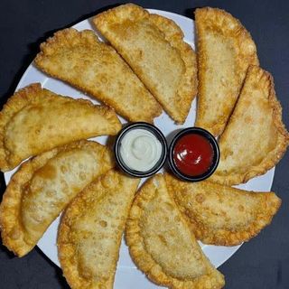 Tapa De Empanada De Queso (1 und)