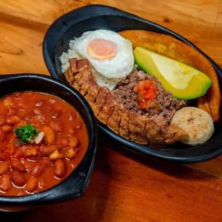 Bandeja Paisa