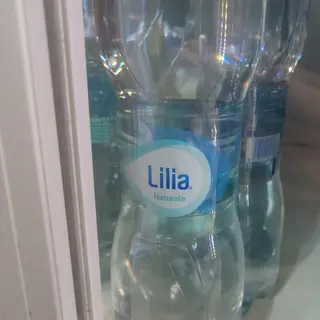 Acqua naturale grande