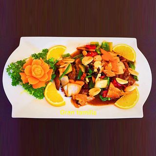 92 Pato Con Salsa Judias Negras