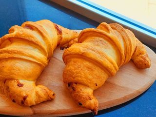 Kroasan sa šunkom 150g