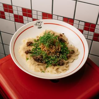 Pierogi umami kapusta z grzybami 8szt.