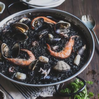 Arroz Negro Con Alioli (Para 2 Personas)
