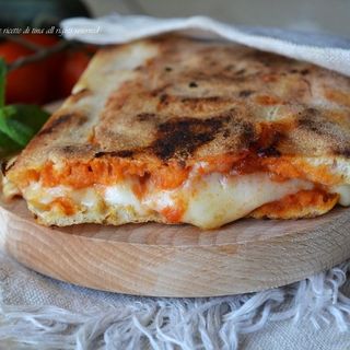 Saltimbocca Hamburger Provola e Friarielli