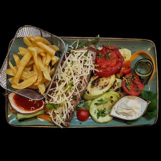 Punjena pljeskavica 400gr