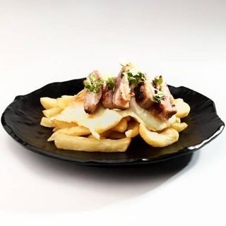 Huevos Con Patatas Y Secreto Ibérico