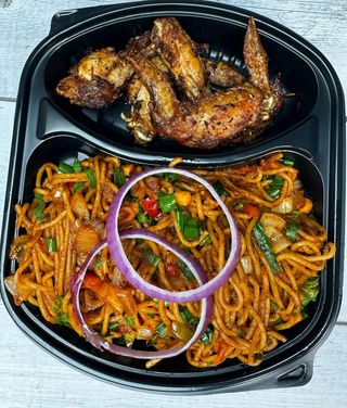 Jollof Spaghetti  and 2 Chicken Wings