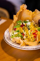 Ensalada De Salmón Y Gulas