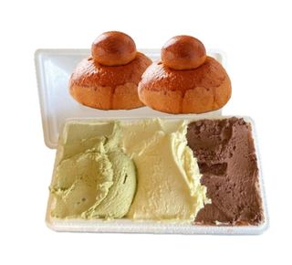 menu vaschetta 500 g. + 2 brioche siciliane col tuppo