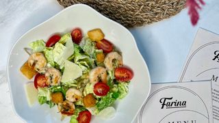 INSALATA CESAR GAMBERI