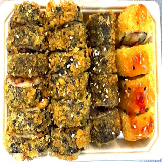 Caixa com Sushi misto frito(23)