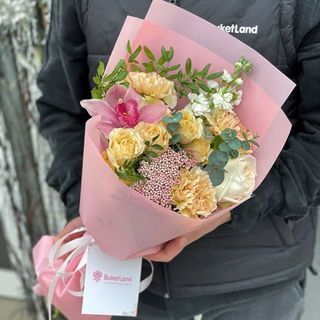 Букет квітів «Ранкова зоря»