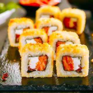 Salmon Tempura Uramaki 8pçs