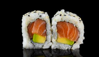 162. Sake roll 4 pezzi