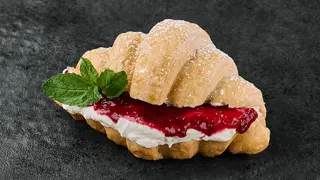 Croissant Malinowa Rozkosz