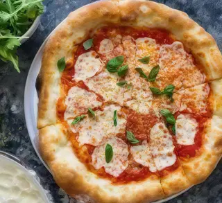 Pizza San Pere (Media Luna)