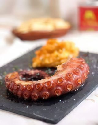PATA DE PULPO A LA PARRILLA