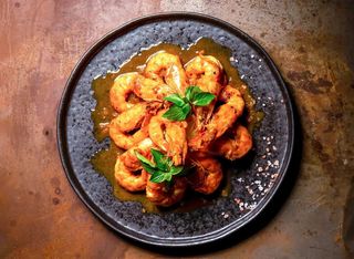 Тигрови скариди с анасон и копър (300г)