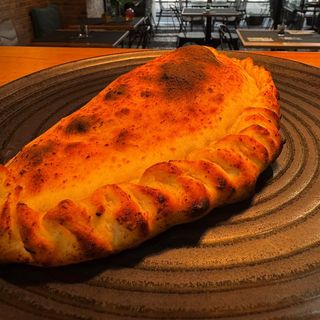 Calzone - Camarão com catupiry