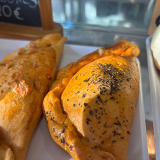 Empanadilla jamón y queso 