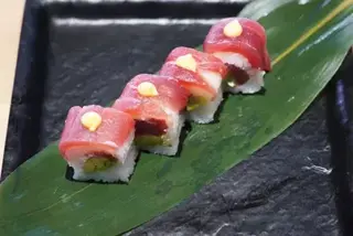 Thon Rolls