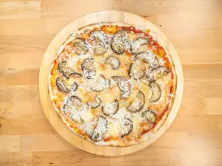 Pizza Parmesana (33 Cm.)