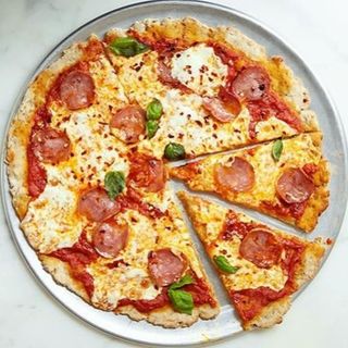 Salami Pizza Large