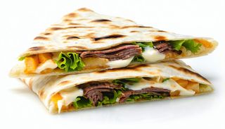 Piadin con roast beef, maionese, lattuga glassa di aceto balsamico