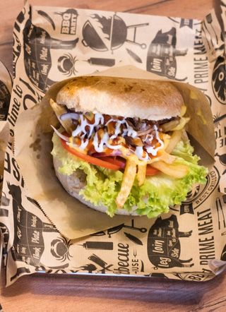 Сандвич Дърпано месо (380г)