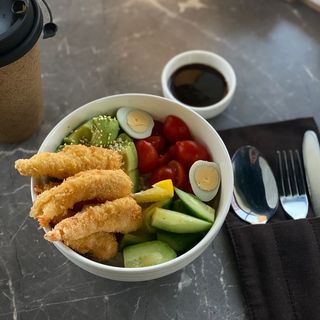 Боул с креветками