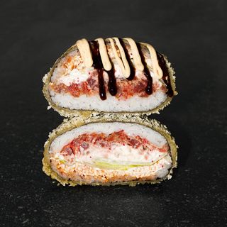 Суші-бургер з тунцем
