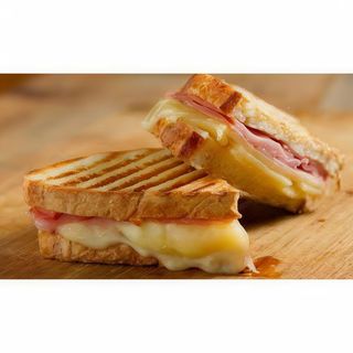 Bocadillo caliente bikini