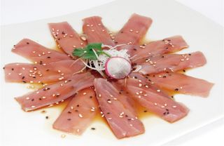 35 Carpaccio tonno