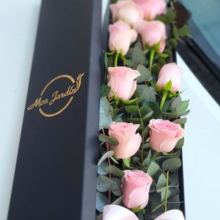 Cutie Mon Jardin (70 cm) cu 9 trandafiri roz