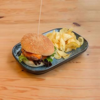 Hambúrguer Clássico