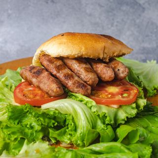 Ćevapi 200 gr u lepinji