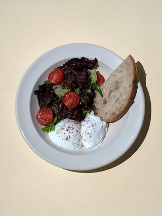 Poached 2 pcs / პოშირებული კვერცხი 2 ცალი