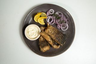 Сазан жареный (300г)