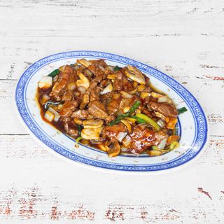 138 - Carne de Vaca com molho de Ostras