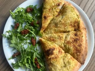 Кальцоне Песто 30см