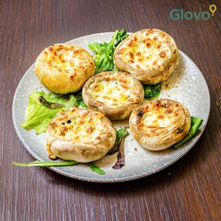 Ciuperci la cuptor cu mozzarella